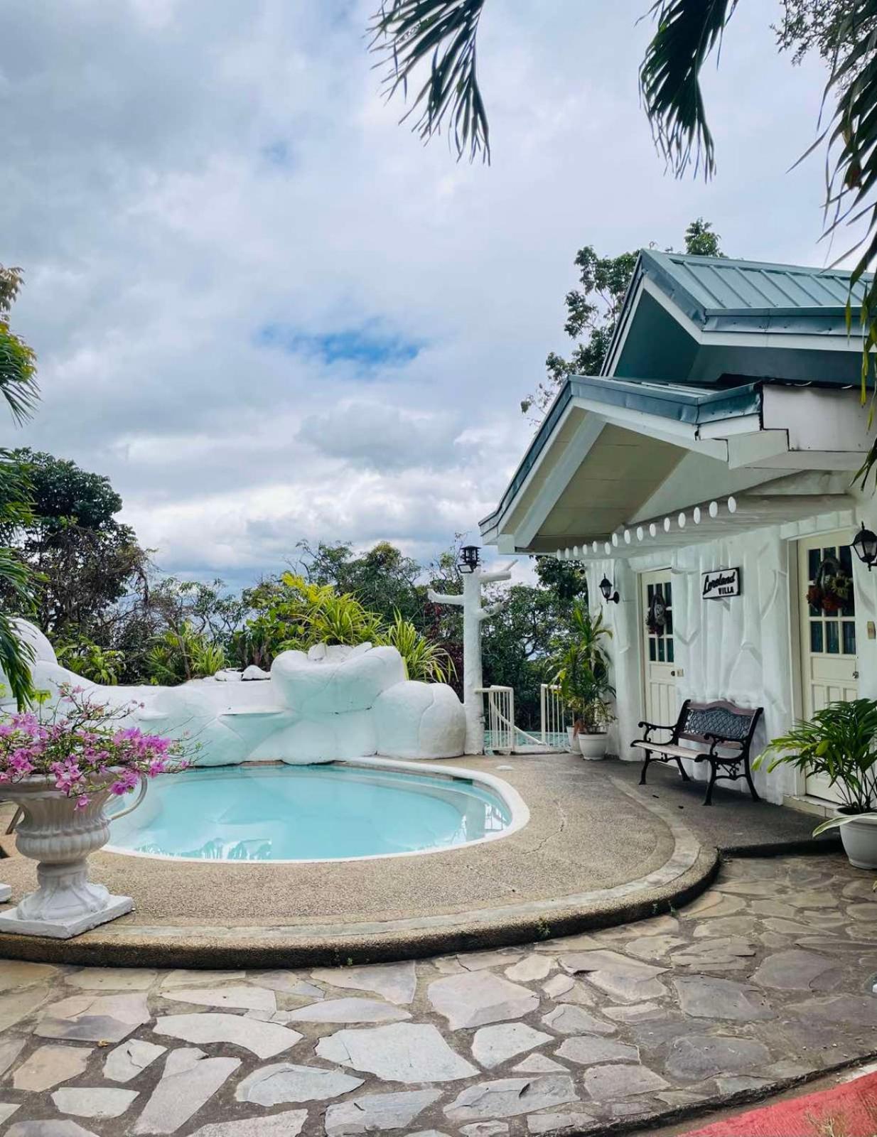 Loreland Farm Resort Антиполо Экстерьер фото